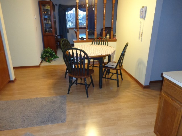 4317 Pine Forest Dr, Parma, OH 44134 photo 10