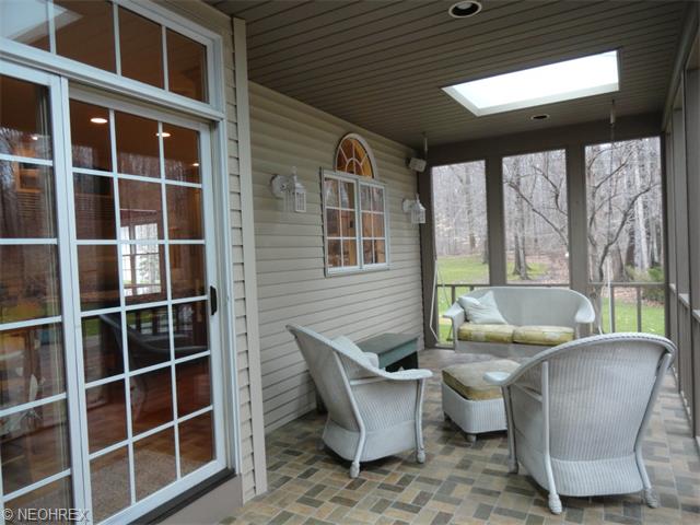 7458 Forthampton Ct, Hudson, OH 44236 photo 15