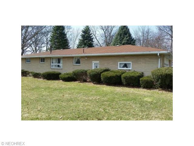 3506 Broadhaven Ave NW, Massillon, OH 44646 photo 2