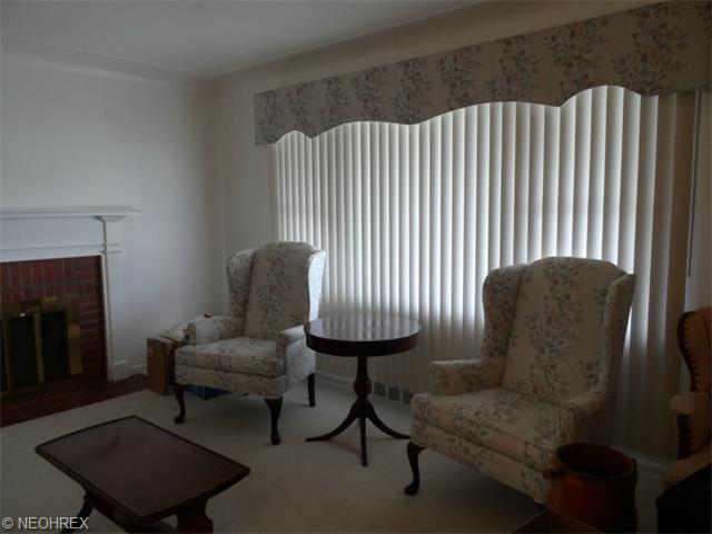 247 Overlook Blvd, Struthers, OH 44471 photo 9