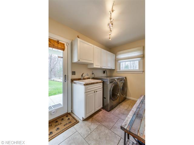 11670 Stonegate Dr, Chardon, OH 44024 photo 14