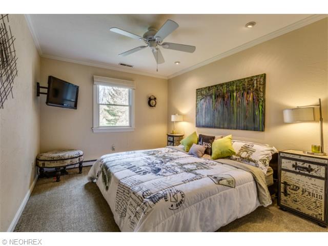 11670 Stonegate Dr, Chardon, OH 44024 photo 10