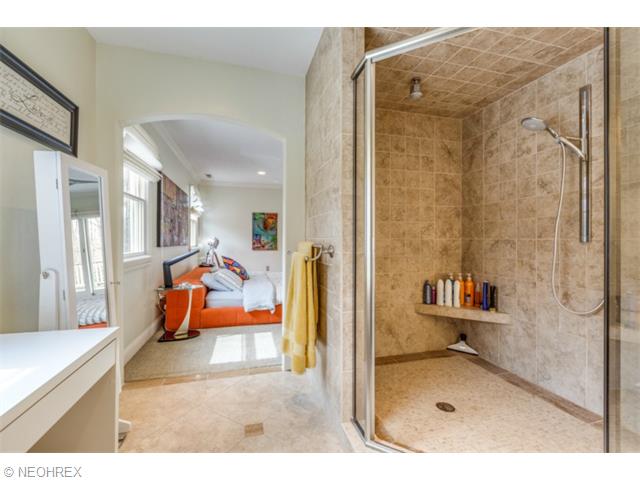 11670 Stonegate Dr, Chardon, OH 44024 photo 7