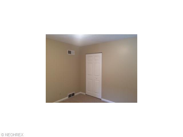 1821 E 298th St, Wickliffe, OH 44092 photo 15