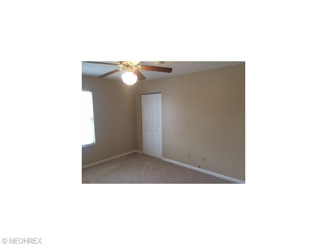 1821 E 298th St, Wickliffe, OH 44092 photo 13