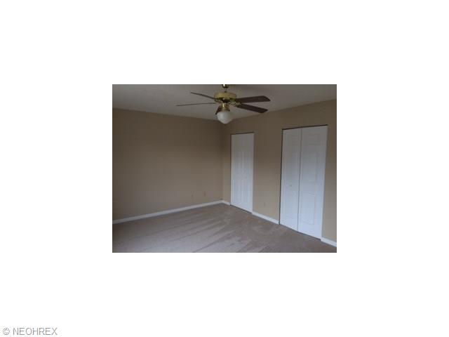1821 E 298th St, Wickliffe, OH 44092 photo 10