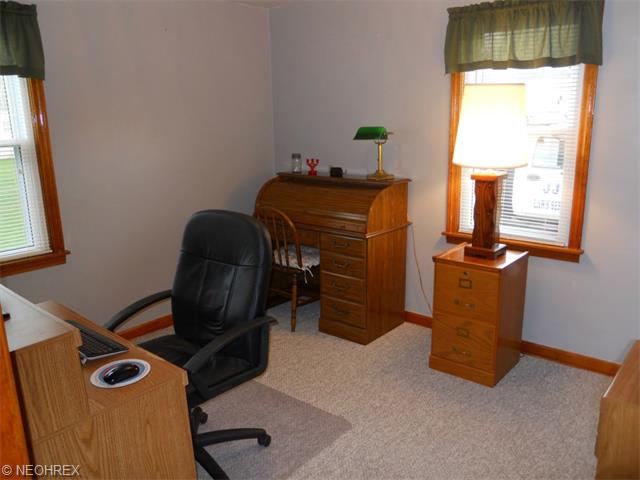 229 Harvey St, Struthers, OH 44471 photo 12