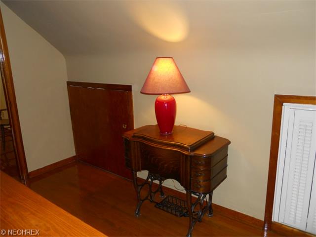 229 Harvey St, Struthers, OH 44471 photo 14
