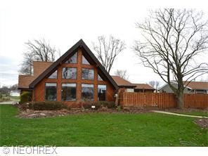 27316 Lakeside Dr, Beloit, OH 44609 photo 1