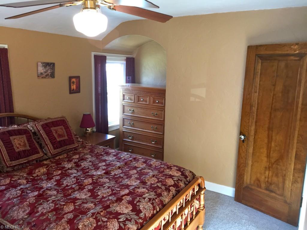 352 Denison Ave, Elyria, OH 44035 photo 8