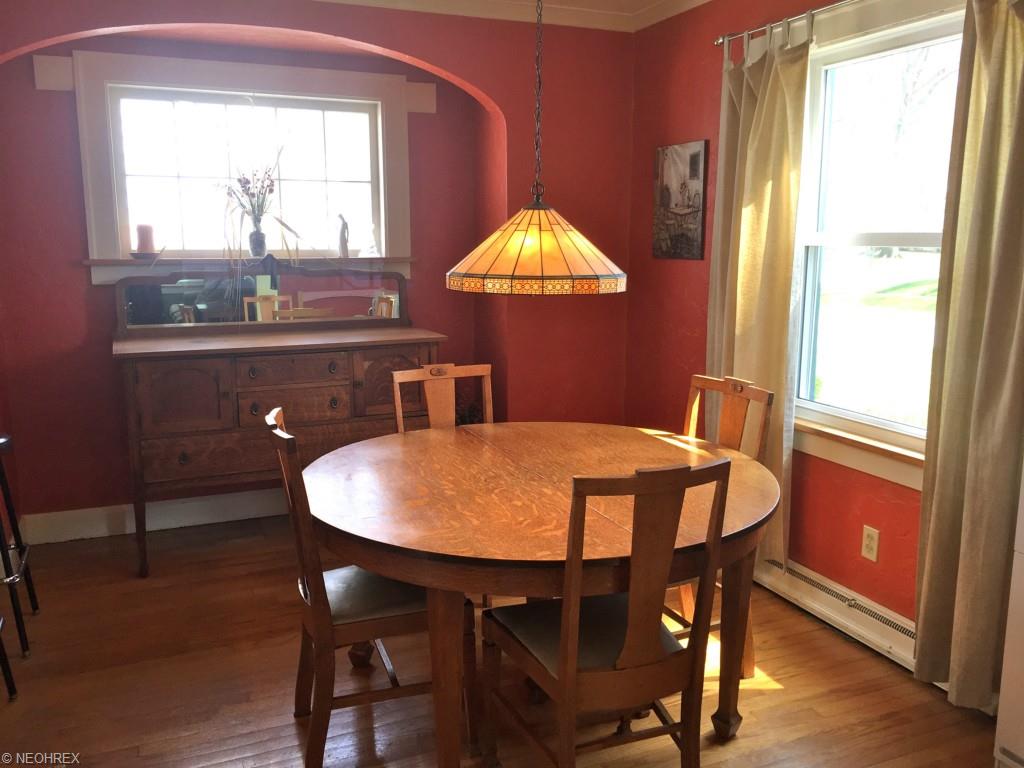 352 Denison Ave, Elyria, OH 44035 photo 5