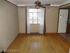 6220 Eavenson Rd, Brook Park, OH 44142 photo 3