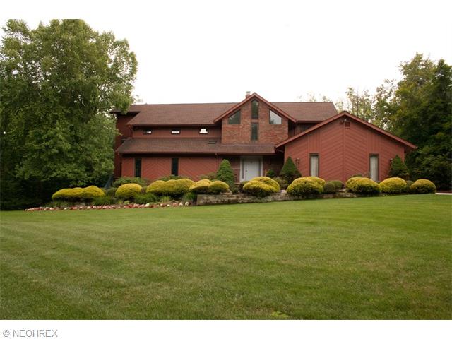 29402 Eddy Rd, Willoughby Hills, OH 44092 photo 1