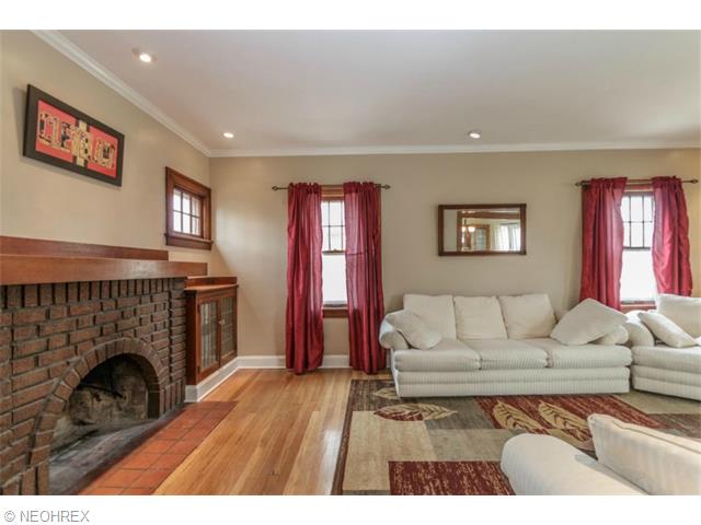 320 E 195th St, Euclid, OH 44119 photo 11
