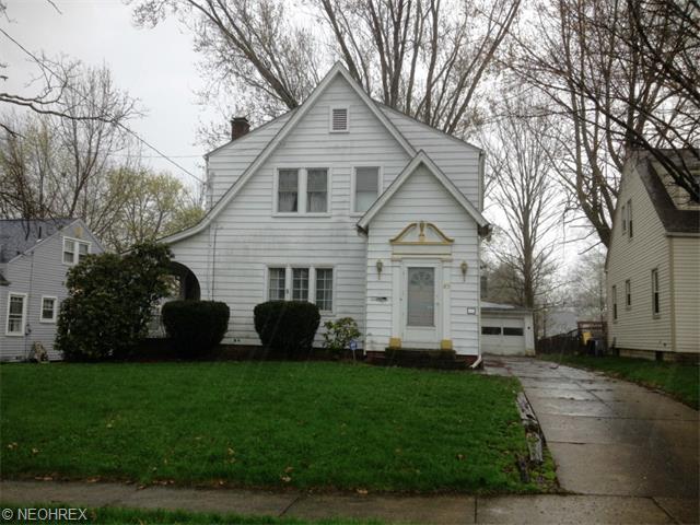 45 Clifton Dr, Youngstown, OH 44512 photo 1