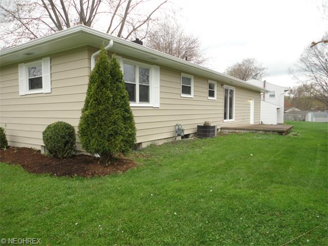 42900 Emerald Dr, Elyria, OH 44035 photo 23