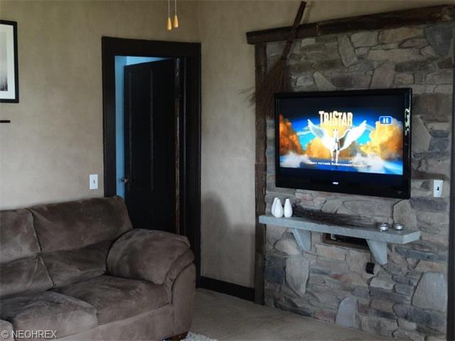 6707 S Carr Rd, Apple Creek, OH 44606 photo 6