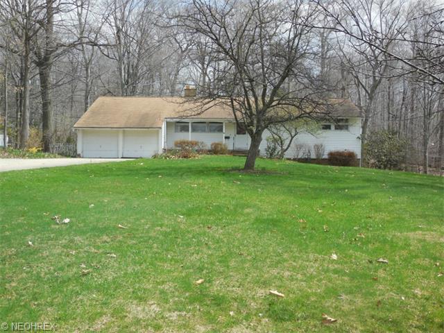 5757 Springrove Dr, Solon, OH 44139 photo 1