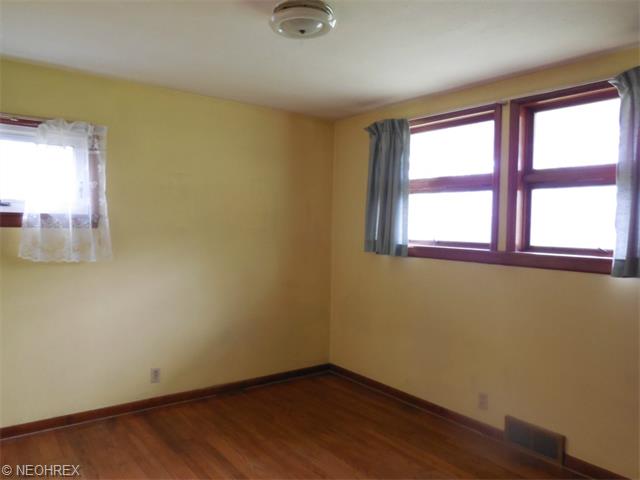 5757 Springrove Dr, Solon, OH 44139 photo 7