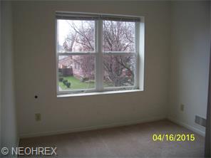 2332 E 32nd St, Lorain, OH 44055 photo 10