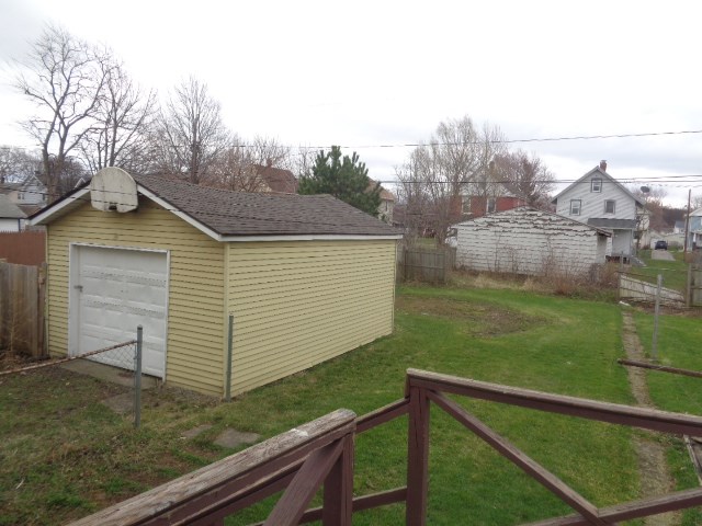 1722 E 32nd St, Lorain, OH 44055 photo 13
