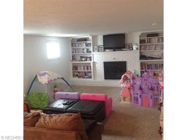 722 Strowbridge Dr, Huron, OH 44839 photo 4