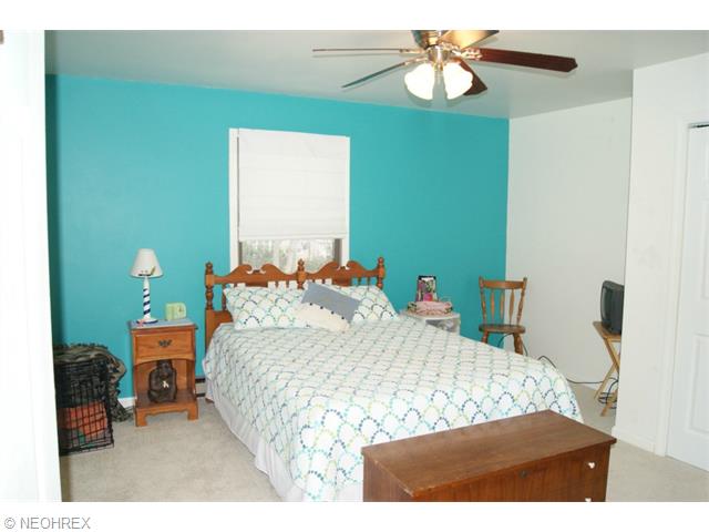 106 Ridgewood Dr, Boardman, OH 44512 photo 19