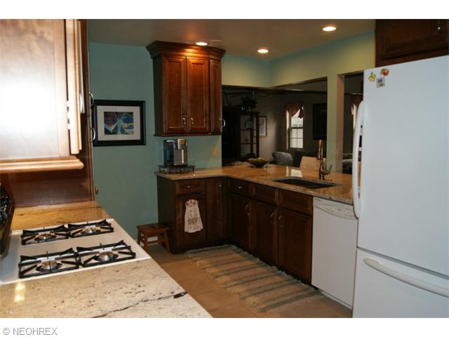 106 Ridgewood Dr, Boardman, OH 44512 photo 13