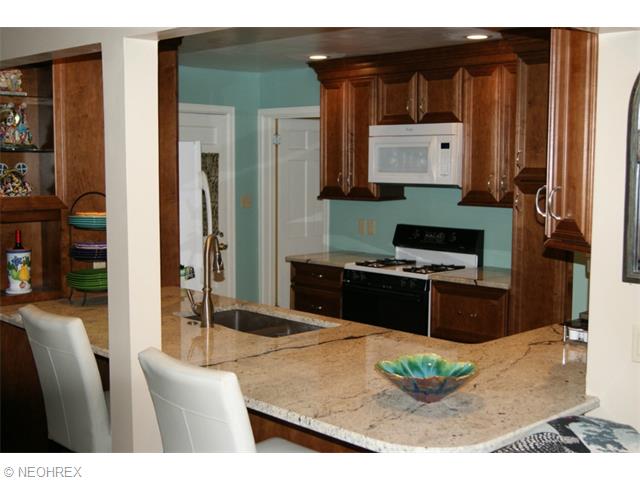 106 Ridgewood Dr, Boardman, OH 44512 photo 11