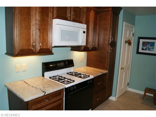 106 Ridgewood Dr, Boardman, OH 44512 photo 14