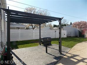 8302 Covington Ave, Parma, OH 44129 photo 7