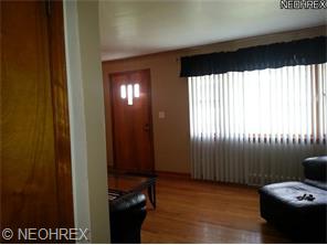 533 Creed St, Struthers, OH 44471 photo 4
