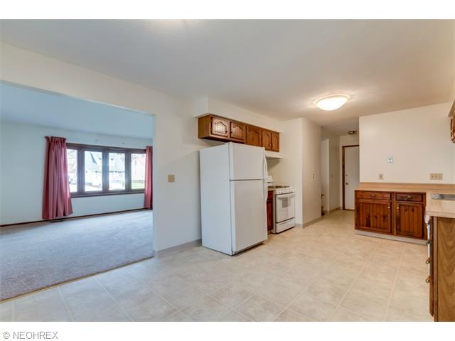 337 E 286 St, Willowick, OH 44095 photo 1