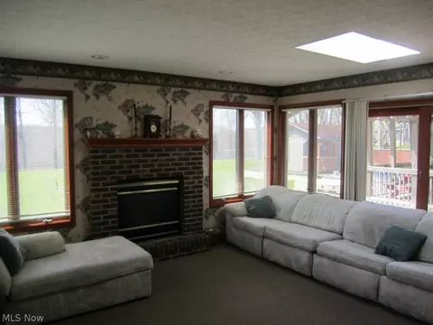 3512 Sandy Lake Rd, Ravenna, OH 44266 photo 9