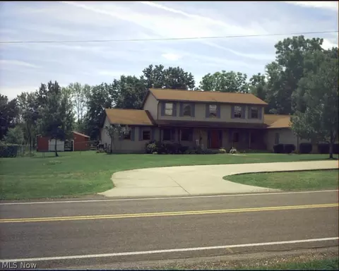 3512 Sandy Lake Rd, Ravenna, OH 44266 photo 1
