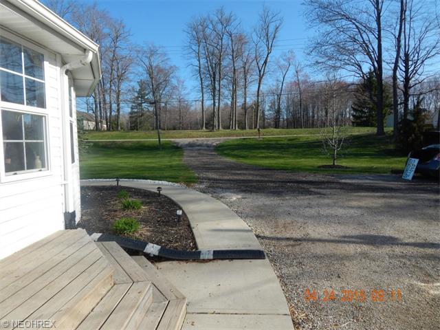 1794 Carson Rd, Ashtabula, OH 44004 photo 5
