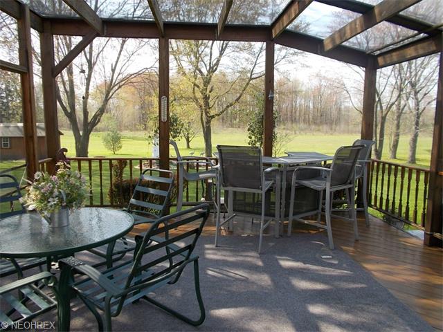 3710 Oak Lane Dr, Ashtabula, OH 44004 photo 4