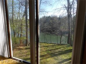 345 Prospect Rd, Berea, OH 44017 photo 1