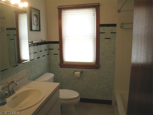 7019 Broadview Rd, Seven Hills, OH 44131 photo 9