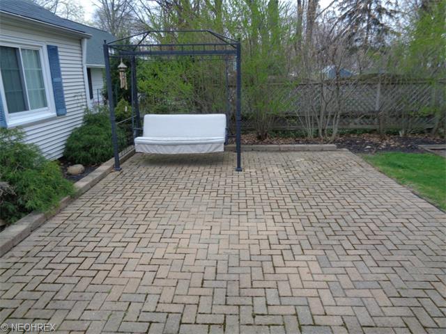 2611 Bishop Rd, Wickliffe, OH 44092 photo 20