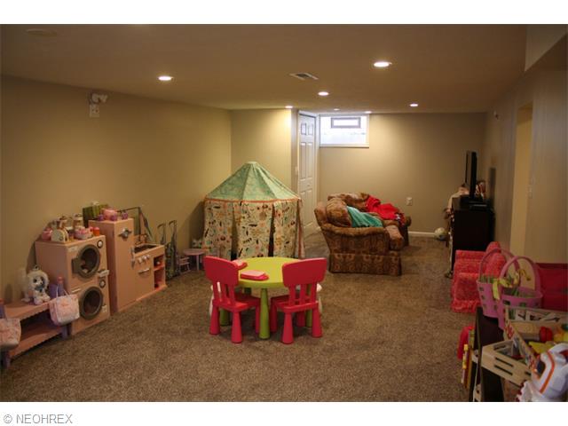 8104 Brookside Rd, Independence, OH 44131 photo 21