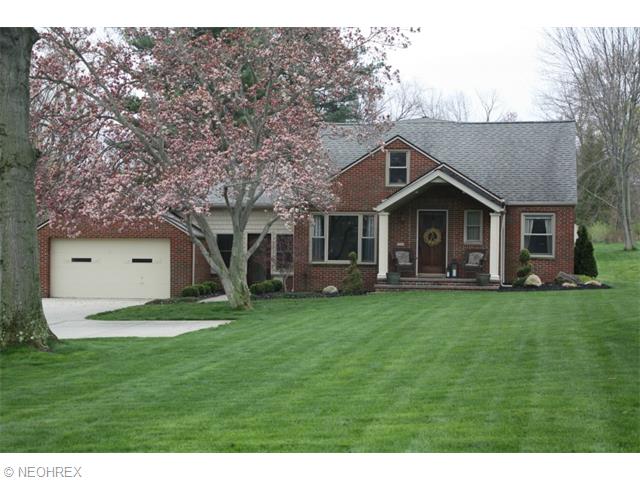8104 Brookside Rd, Independence, OH 44131 photo 1