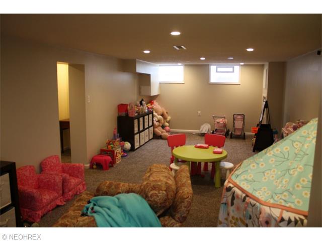 8104 Brookside Rd, Independence, OH 44131 photo 20