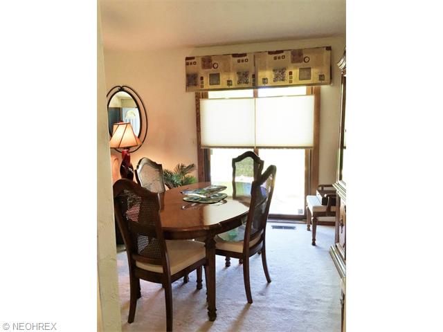 1818 Gloucester, Lorain, OH 44053 photo 8