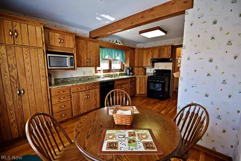 7810 Wainstead, Parma, OH 44129 photo 7