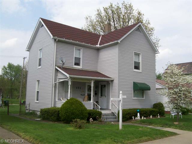 151 E Broadway St, Dover, OH 44622 photo 2