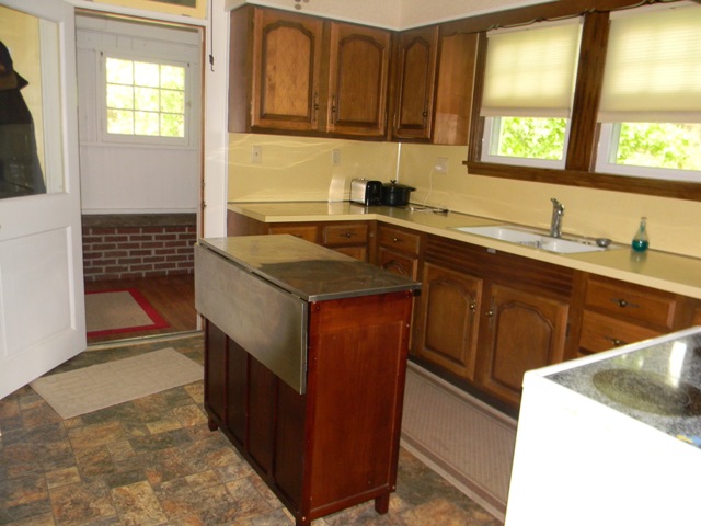 130 Beech St, Alliance, OH 44601 photo 3