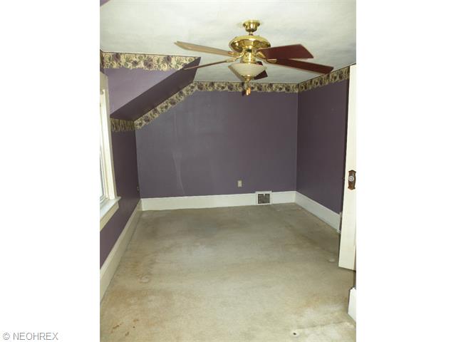 37951 Wright St, Willoughby, OH 44094 photo 11