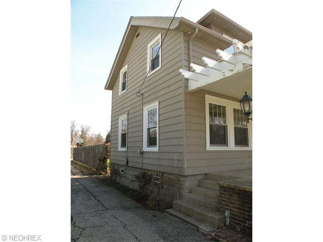 37951 Wright St, Willoughby, OH 44094 photo 14