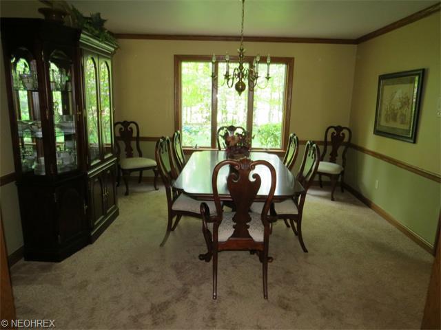 817 Park Harbour Dr, Boardman, OH 44512 photo 4